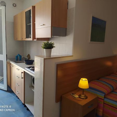 Samarcanda Camere E Appartamenti 포르토 세자레오 외부 사진